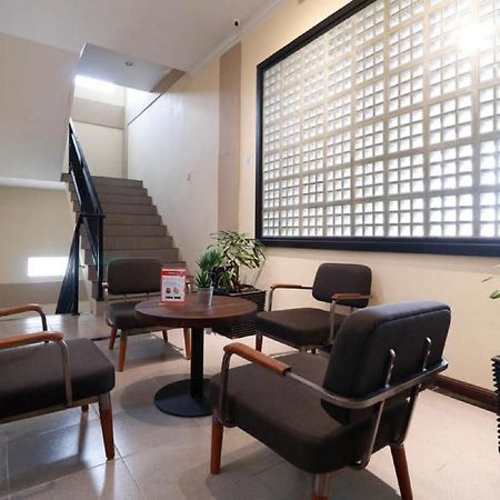Reddoorz Plus Near Universitas Sumatera Utara Μεντάν Εξωτερικό φωτογραφία