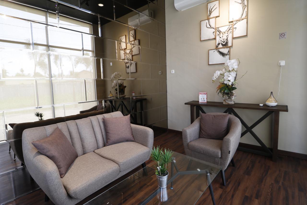 Reddoorz Plus Near Universitas Sumatera Utara Μεντάν Εξωτερικό φωτογραφία